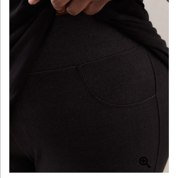 Denim Capri Legging - In Every Story NWTs - Picture 4 of 7